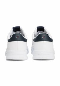 Tommy Hilfiger - Sneakersy niskie
