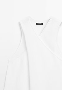 Thumbnail Image 8