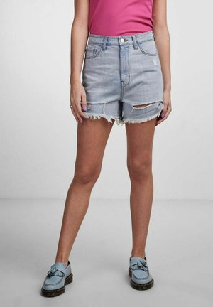 Pieces HØJTALJEDE PCBEACH - Shorts di jeans - light blue denim