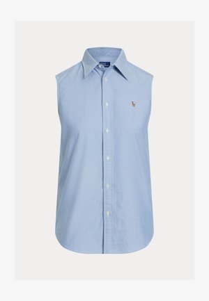 Világoskék, ujjatlan, gombos pamut ing. Klasszikus gallérral és hímzett logóval a mellkason. Simogató tapintású anyag.