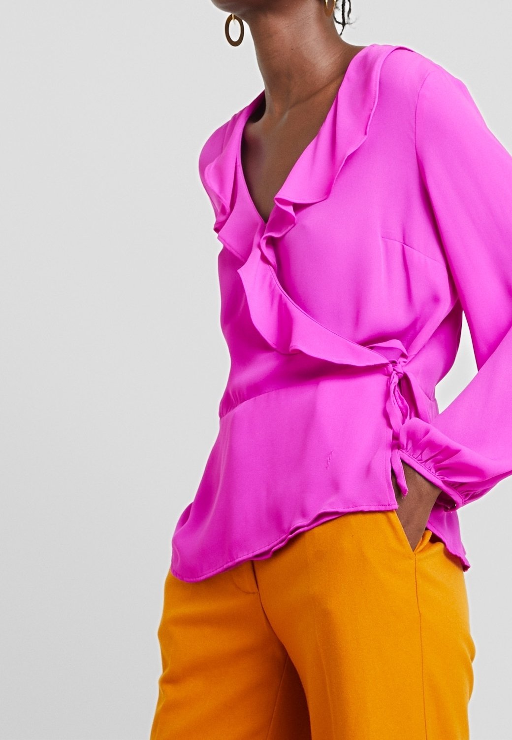 banana republic ruffle top