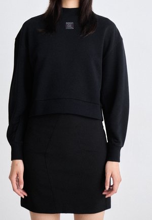 Sweatshirt - black