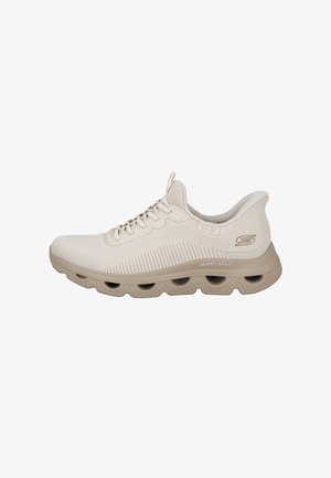 Skechers, SLIP-INS: BOBS SPORT ARC WAVES - Zapatillas skate - beige