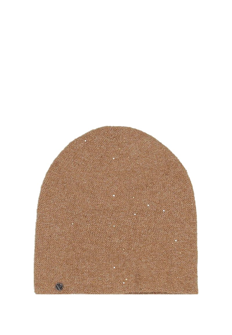 Brązowa dzianinowa czapka beanie z abstrakcyjnym, teksturowanym wzorem i małymi, rozproszonymi cekinami. Okrągły szczyt, miękka tkanina, z metką logo na dole.