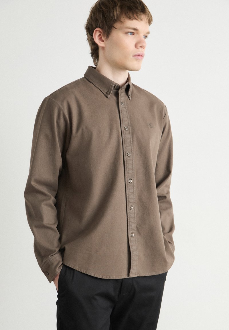 Calvin Klein Jeans GARMENT DYE SHIRT - Srajca - tarmac