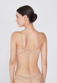 Tezenis PARIS - Balconette bra - Nude