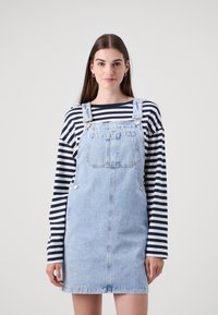 Marc O'Polo DENIM DUNGAREE DRESSES MINI LENGTH - Robe en jean - light blue multi