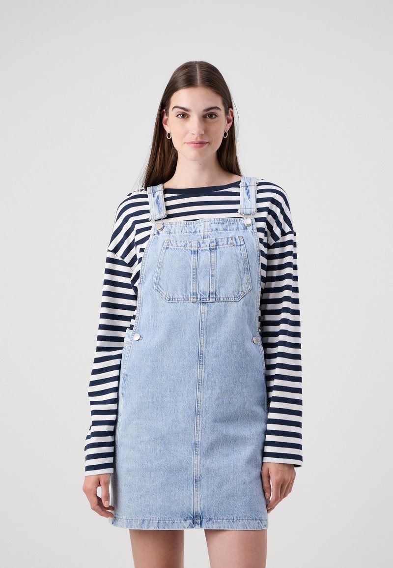 Marc O'Polo DENIM DUNGAREE DRESSES MINI LENGTH - Robe en jean - light blue multi