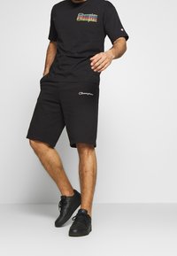 Champion Triko s potiskem - black
