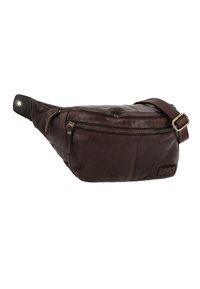 Marsupio in pelle marrone con superficie texturizzata, tasca con zip anteriore, cinturino regolabile e dettagli in metallo sul lato.