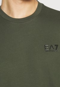 EA7 Emporio Armani Sweatshirt - olive