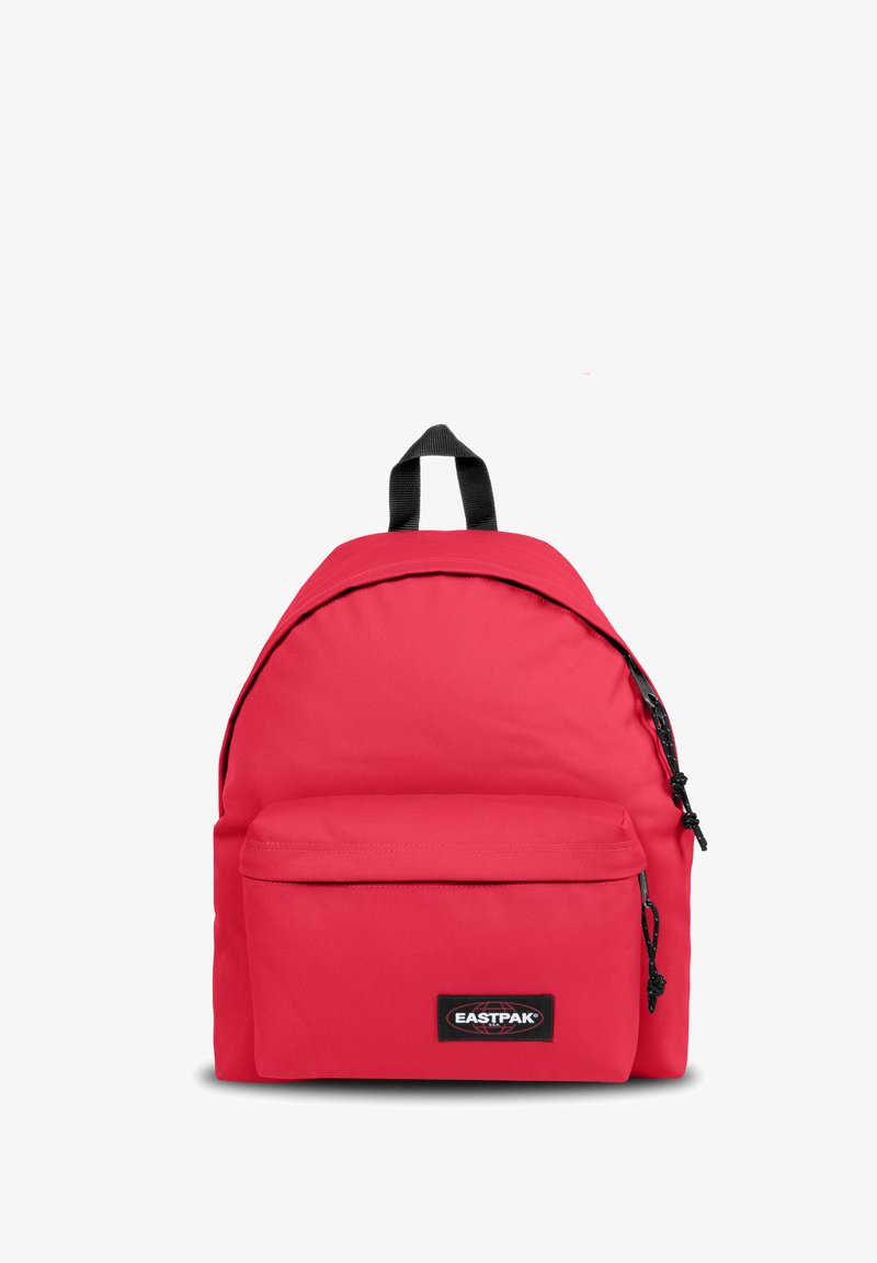 Zaino Eastpak rosso con un ampio scomparto principale e una tasca frontale con zip. Realizzato in tessuto resistente, dotato di manico superiore e spallacci regolabili.