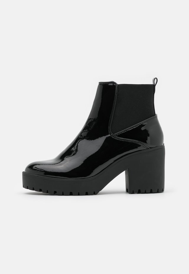 CYBIL CHELSEA CHUNKY - Bottines à plateau - black
