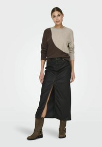JDY JDYMARCO - Maglione - chocolate brown