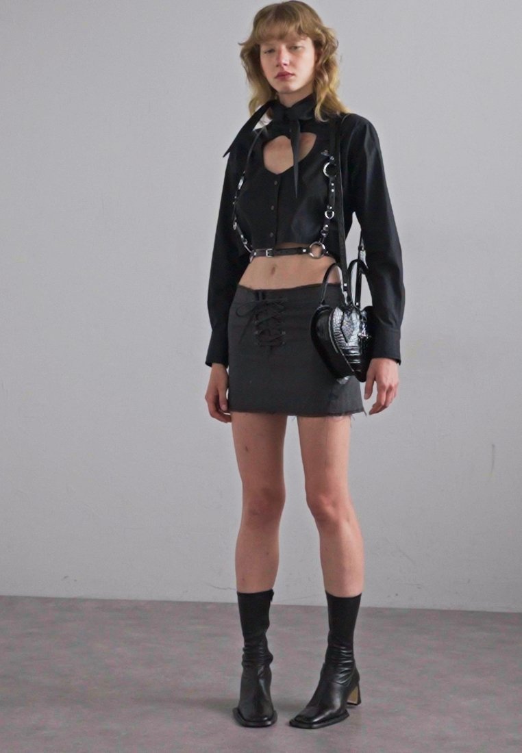 Vivienne Westwood JOSEPHINE HEART CROSSBODY - Sac à main - black