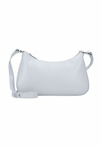 Borsa a spalla in pelle grigia chiara con design curvo, tracolla regolabile, chiusura con zip e logo impresso sul davanti.