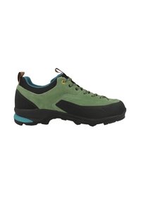 Scarpa da esterno verde in suede con suola nera in gomma, dettagli testurizzati e lacci neri. Presenta un collo imbottito e un rivestimento turchese a contrasto.