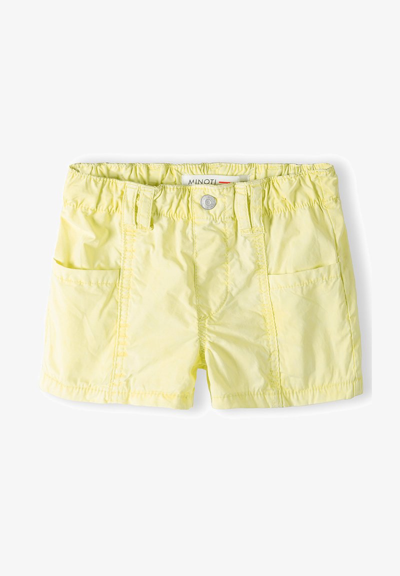 Rumene kratke hlače iz lahkega materiala, z elastičnim pasom, sprednjimi žepi in vidnimi podrobnostmi šivanja.