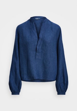 Blouse en lin bleu marine à manches longues, col en V et coupe décontractée, avec poignets froncés et ourlet droit.