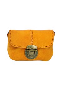 Skórzana torba w jasnopomarańczowym kolorze z zaokrągloną klapą. Posiada mosiężne okucia oraz widoczne szwy wzdłuż krawędzi.