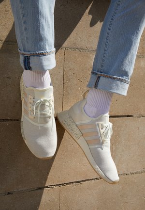 Baskets basses - white