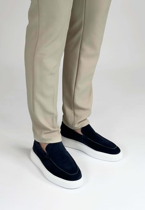 ATMOS - Instappers - navy