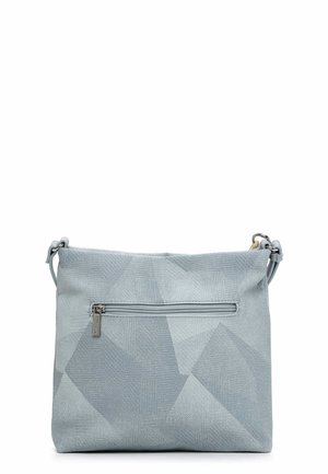 Lysegrå crossbody-taske i stof med geometrisk mønster og frontlomme med lynlås, justerbar rem og sølvfarvet lynlåstrækker.
