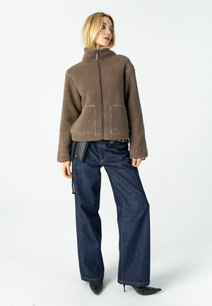 Coster Copenhagen, JAMIE ZIPPER - Яке от полар - army green -