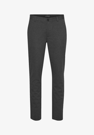 Pantaloni grigi scuri in tessuto testurizzato, con chiusura a bottone, passanti per cintura e design a gamba affusolata.