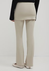 Calliope Pantalon classique - beige
