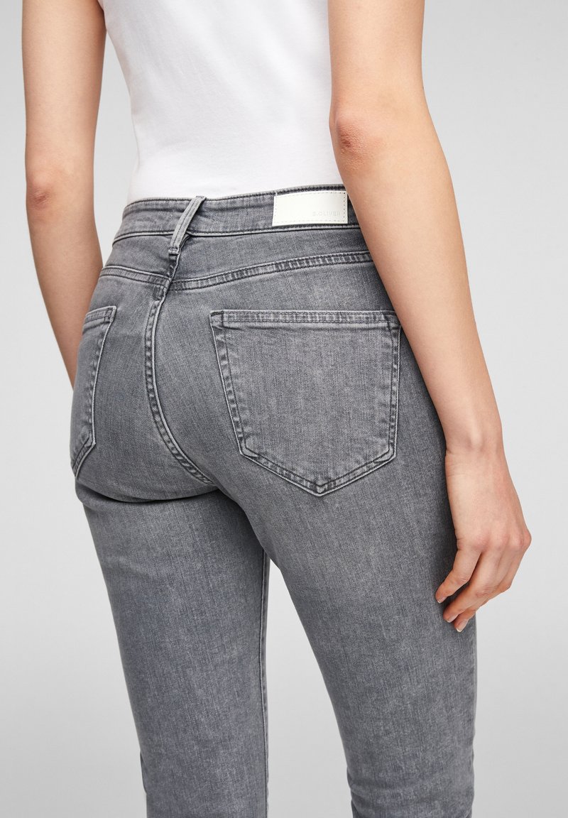 Damen Kleider | s.Oliver Jeans Slim Fit grey stret/grau - AF02290 Damen Kleider | s.Oliver Jeans Slim Fit grey stret/grau - AF02290