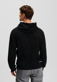 KARL LAGERFELD MONOGRAM DEGRADÉ - Mikina s kapucňou - black