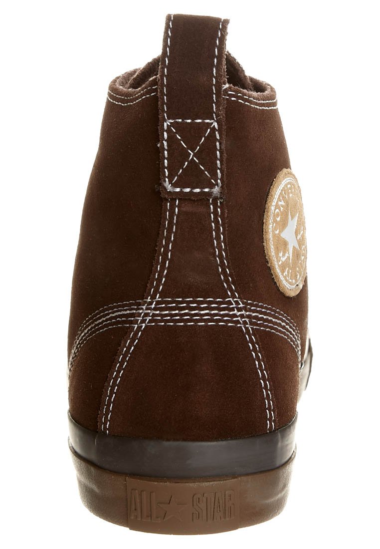 Converse all star premium vintage chuck taylor hoge sneakers donkerbruin  vind je in Sneakerstad