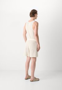 Les Deux BATEMAN - Shorts - ivory