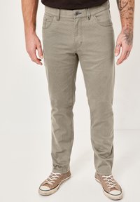 Redpoint - MONTREAL MODERN FIT - Trousers - kitt Thumbnail Image 1