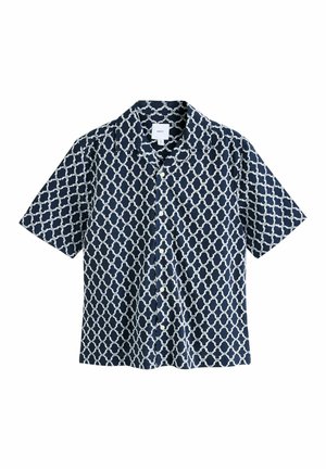 Košeľa s krátkym rukávom z námorníckej tkaniny s geometrickým bielym vzorom, s gombíkovým zapínaním a uvoľneným strihom, so štandardným golierom.
