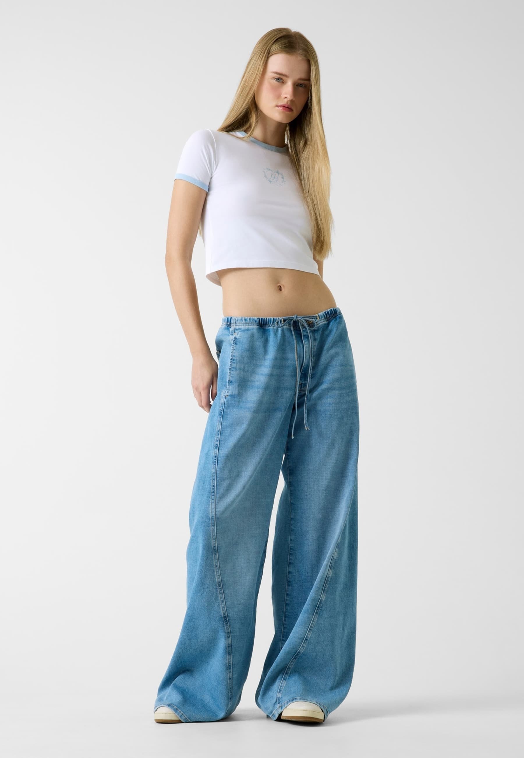 Guess Jeans LOW-RISE TWISTED EXTRAWIDE - Relaxed fit jeans - blau