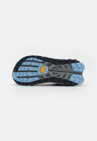 Altra OLYMPUS 6 - Metsajooksu tossud - black