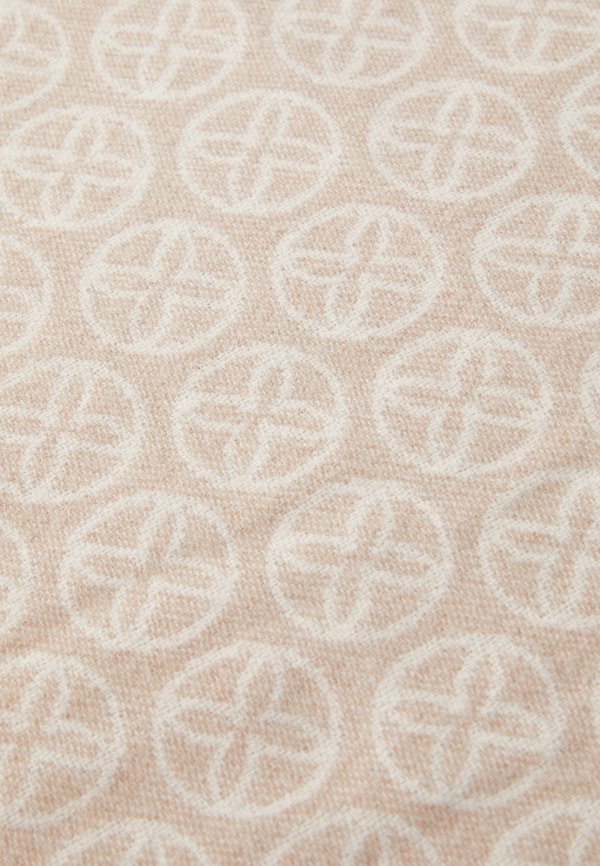 Scarf - light taupe3