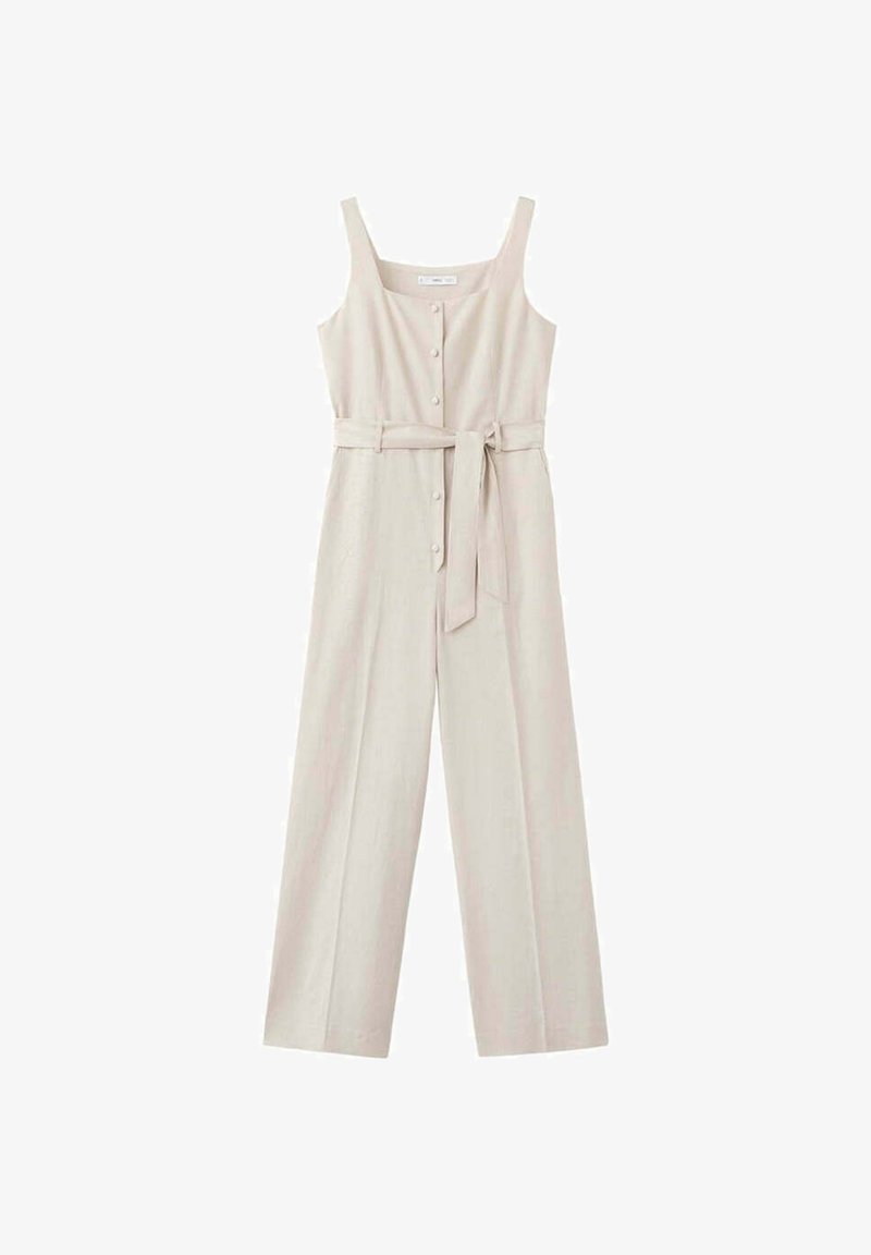 Combinaison beige sans manches avec jambes larges, fermeture boutonnée sur le devant, encolure carrée et ceinture en tissu assorti nouée à la taille.