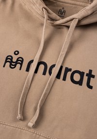 Marat Huppari - light brown