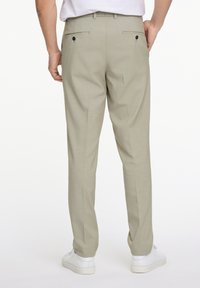 Lindbergh PLAIN  - Completo - dusty olive