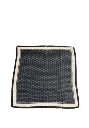 Foulard quadrato nero con motivo a catena bianca intrecciata e bordo beige con testo ripetuto "Gattinoni Roma".