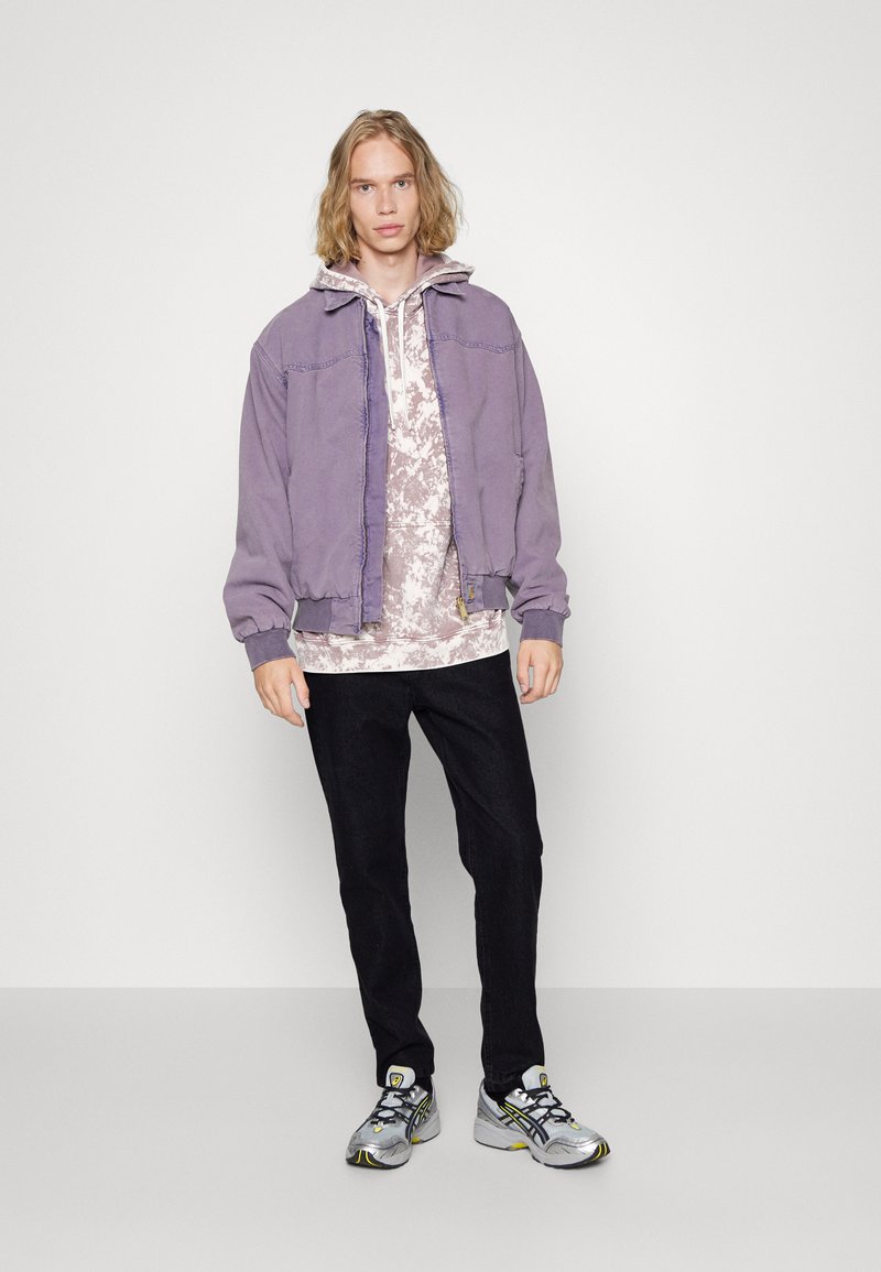 Kaotiko PANT CROPPED UNISEX - Blugi drepți - black