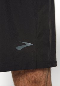 Brooks Sherpa 7" 2-in-1  - Träningsshorts - black