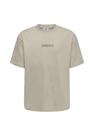 T-shirt beige à manches courtes avec col rond et le mot « GARFIELD » imprimé en petit, dans une police simple sur la poitrine.