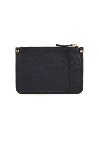 Portafoglio in pelle nera con finitura texture, dotato di una tasca con zip e dettagli metallici agli angoli. Forma compatta e rettangolare.