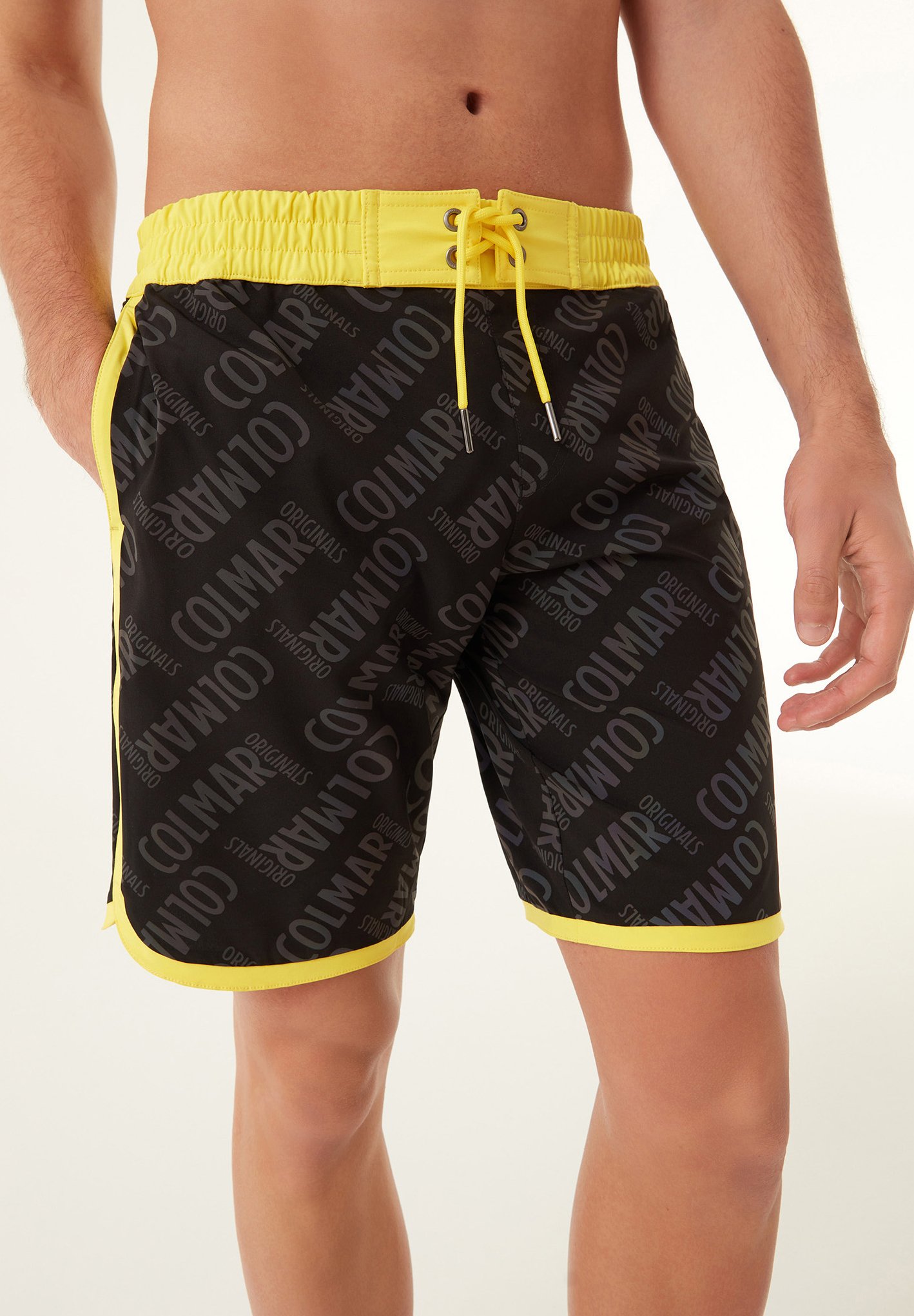 Colmar Originals WITH REFLECTIVE PRINT - Shorts da mare - black/nero -  Zalando.it