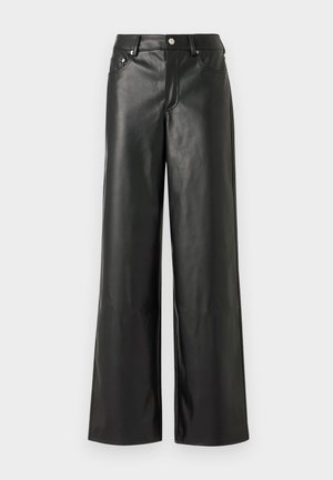 Schwarze Lederweite-Leg-Hosen mit hoher Taille, vorderen Taschen und einer glatten Textur mit metallischen Hardware-Details.
