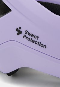 Sweet Protection FLUXER MIPS HELMET UNISEX - Hjelm - panther